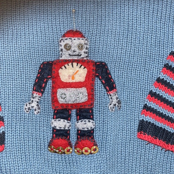 And then there was Jake size 4T robot Appliqué Sweater. Cotton blend - Picture 2 of 5